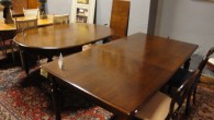 Nuetsras Mesas de Comedor: Video en el que podrán ver parte de nuestra exposición de mesas de comedor. &nbsp; En Benezit decoración vendemos mesas de comedor clásicas tanto extensibles como...